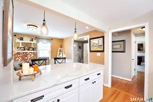 21 North Dr, Simsbury, CT 06070 - Photo 4