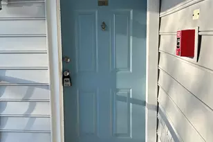 82 Crown Knoll Ct, Groton, CT 06340 - Photo 2