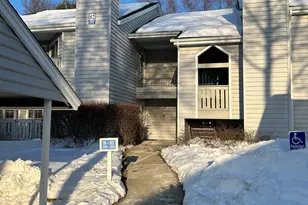 82 Crown Knoll Ct, Groton, CT 06340 - Photo 1