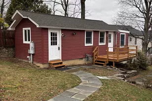 98 Ridgewood Ave, Stamford, CT 06907 - Photo 1