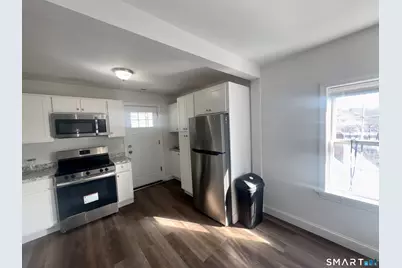 22 Brewster Street #3 Floor, Waterbury, CT 06704 - Photo 2