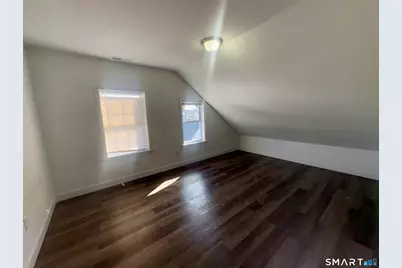 22 Brewster Street #3 Floor, Waterbury, CT 06704 - Photo 6