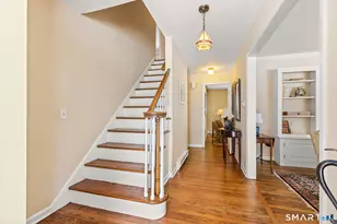 15 Lindencrest Dr, Danbury, CT 06811 - Photo 2