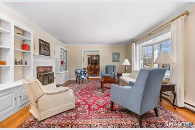 15 Lindencrest Drive, Danbury, CT 06811 - Photo 4