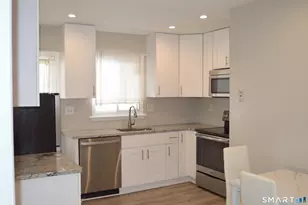 1660 Farmington Ave, Farmington, CT 06085 - Photo 8