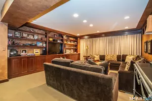 33 Mountain Farms Rd, West Hartford, CT 06117 - Photo 30