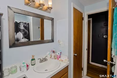 4 Sky Street, Enfield, CT 06082 - Photo 16