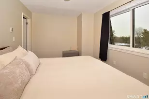 24 Pebblestone Cir, Suffield, CT 06078 - Photo 16