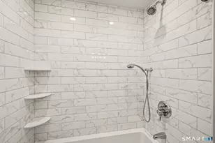 196 Brace Rd, West Hartford, CT 06107 - Photo 24