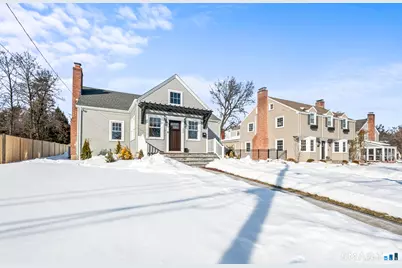 196 Brace Road, West Hartford, CT 06107 - Photo 2