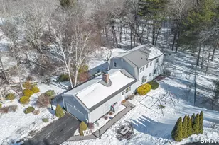 7 Greenwood Cir, East Lyme, CT 06333 - Photo 6