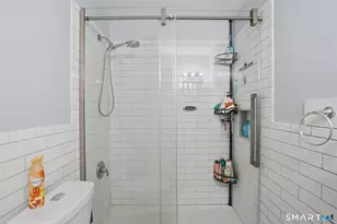 27 Burgoyne St, West Hartford, CT 06110 - Photo 22