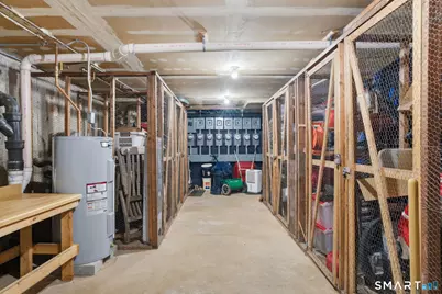 27 Burgoyne Street #APT E, West Hartford, CT 06110 - Photo 24