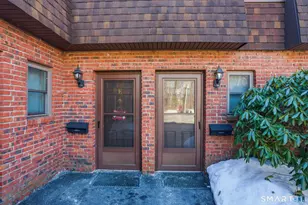 27 Burgoyne St, West Hartford, CT 06110 - Photo 2