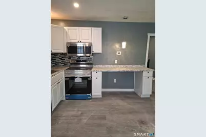 7 Main Street #1, East Hampton, CT 06424 - Photo 2