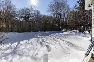 33 Merriman St, Bristol, CT 06010 - Photo 26