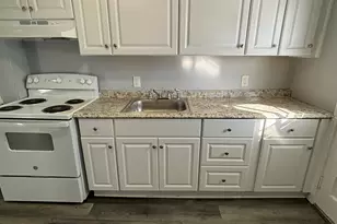 409 Main St, Cromwell, CT 06416 - Photo 4