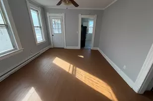 73 Waterville St, Waterbury, CT 06710 - Photo 6