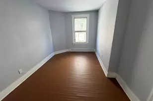 73 Waterville St, Waterbury, CT 06710 - Photo 10