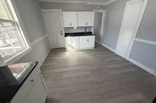 73 Waterville St, Waterbury, CT 06710 - Photo 1