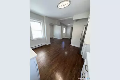 34 Bulkeley Plain, New London, CT 06320 - Photo 8
