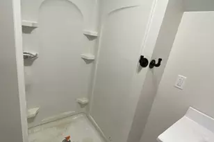 290 Sherman Ave, New Haven, CT 06511 - Photo 28