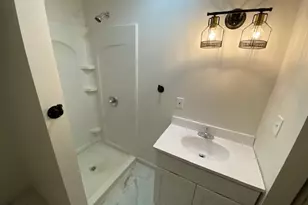 290 Sherman Ave, New Haven, CT 06511 - Photo 4