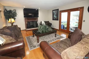 36 Frechette Cir, Manchester, CT 06040 - Photo 6