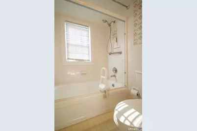 94 Pennsylvania Avenue, New Britain, CT 06052 - Photo 10