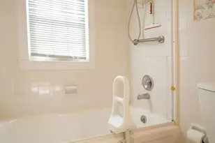 94 Pennsylvania Ave, New Britain, CT 06052 - Photo 10