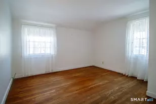 94 Pennsylvania Ave, New Britain, CT 06052 - Photo 6