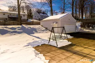 94 Pennsylvania Ave, New Britain, CT 06052 - Photo 20