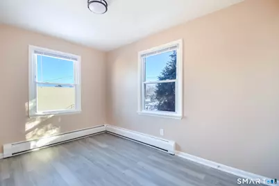 30 Kent Avenue, Bridgeport, CT 06610 - Photo 16