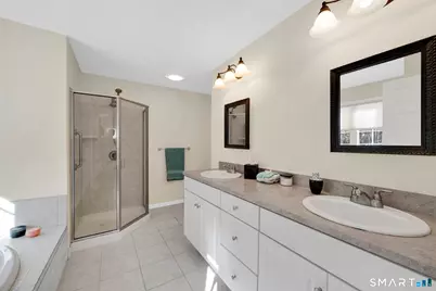 5 South Hollow #5, East Hampton, CT 06424 - Photo 18