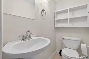 155 Cottonwood Rd, Newington, CT 06111 - Photo 10