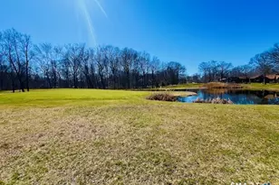 261 Agawam Dr, Stratford, CT 06614 - Photo 4