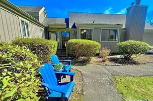 261 Agawam Dr, Stratford, CT 06614 - Photo 4