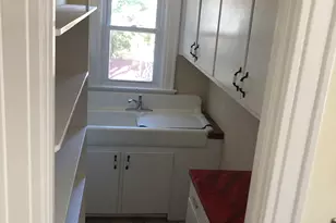 132 Grand St, Middletown, CT 06457 - Photo 8