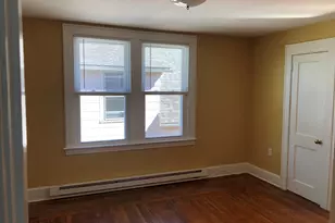 132 Grand St, Middletown, CT 06457 - Photo 6