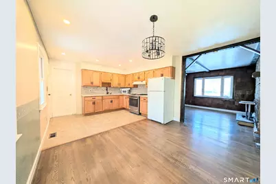 139 Little Deer Road, Bridgeport, CT 06606 - Photo 12