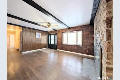 139 Little Deer Road, Bridgeport, CT 06606 - Photo 4