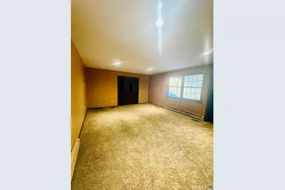 20 Crest Drive, Cromwell, CT 06416 - Photo 12