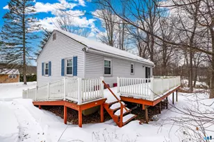 411 Bennetts Farm Rd, Ridgefield, CT 06877 - Photo 2