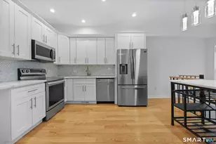 132 Hope St, Stamford, CT 06906 - Photo 6