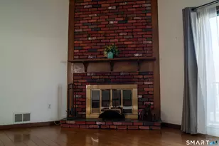 55 Meetinghouse Village, Meriden, CT 06450 - Photo 10