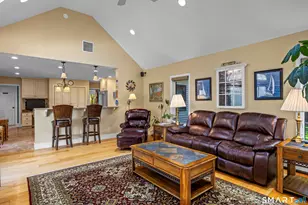 137 Upper Pattagansett Rd, East Lyme, CT 06333 - Photo 8