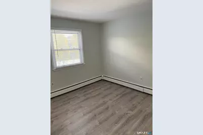 82 Yaremich Drive, Bridgeport, CT 06606 - Photo 18