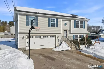 42 Russell Street, Griswold, CT 06351 - Photo 4