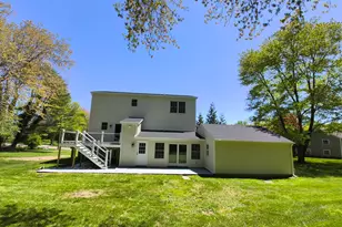 109 Green Meadow Rd, Milford, CT 06461 - Photo 28