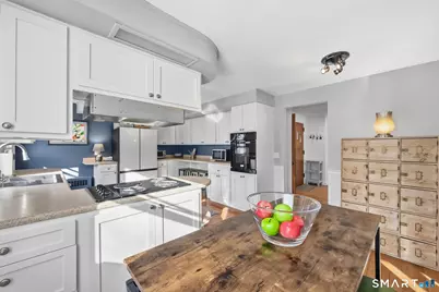 153 Brewster Road, West Hartford, CT 06117 - Photo 14